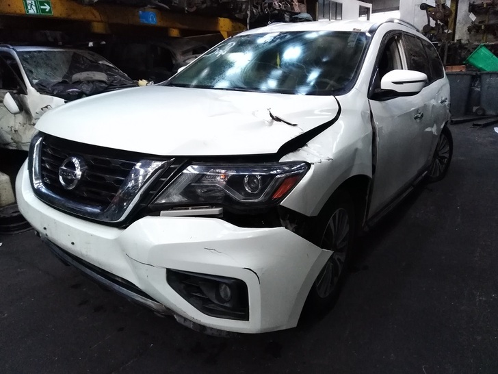  Nissan PATHFINDER 2017    EN DESARME